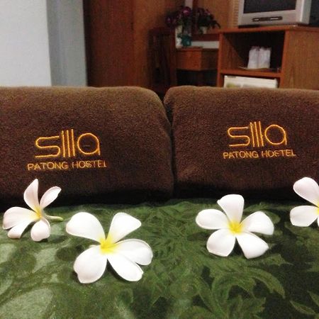 Silla Patong Hostel Екстериор снимка